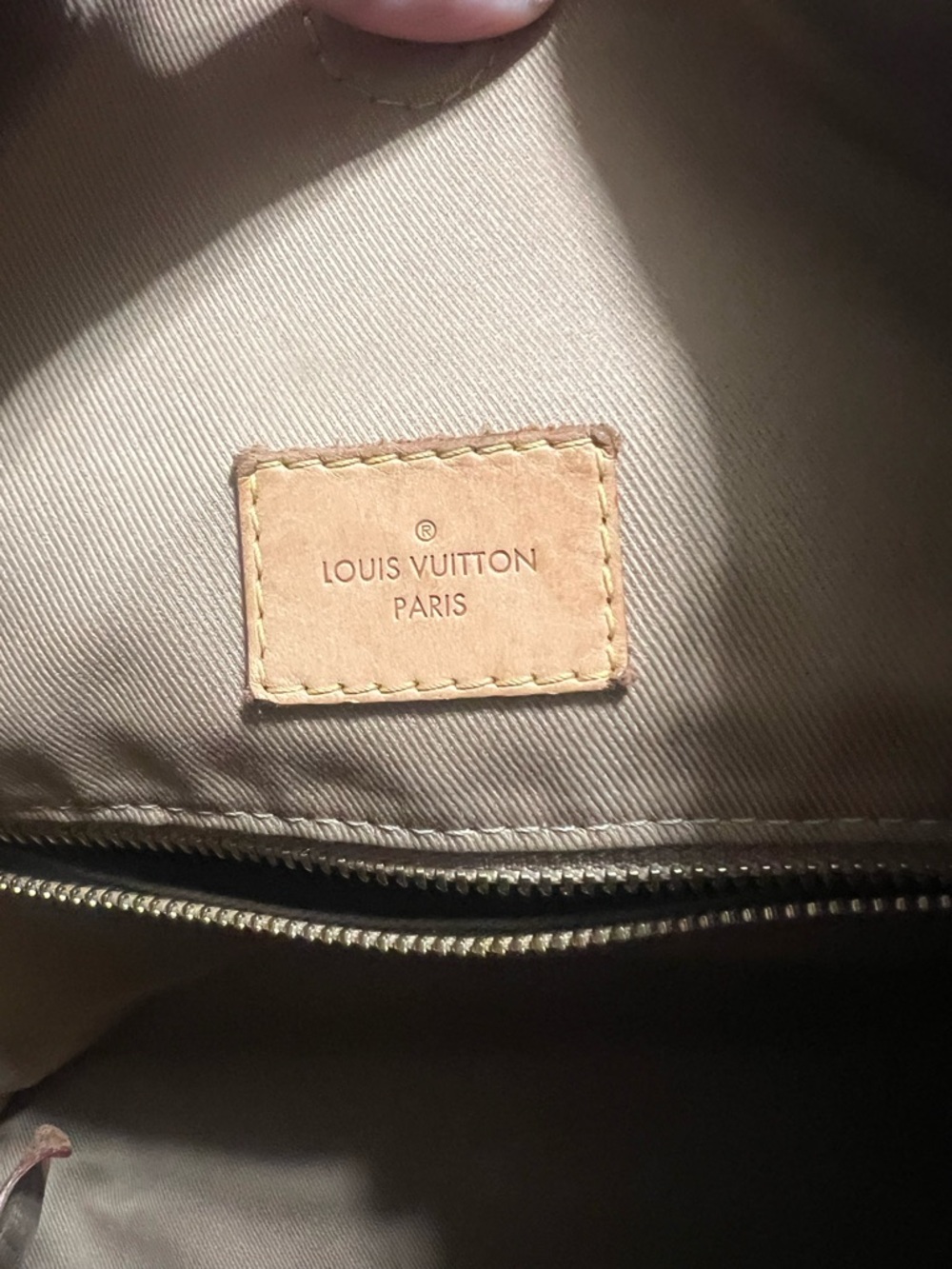 Louis Vuitton Graceful PM Bag - Picture 5 of 13
